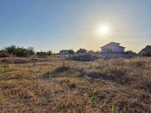 Petresti, Romatsa, Corbeanca, Str Gladiolei,  padure, utilitati - imagine 2