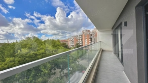 Apartament cu 3 camere, 73mp, zona Decebal