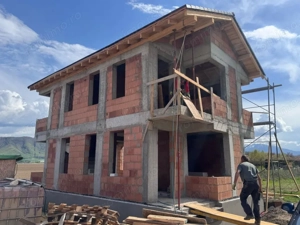 Vilă noua locatie de top Ghimbav - Direct de la Proprietar discount 15000 euro