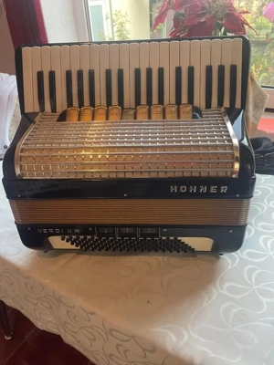 Vînd  acordeon Hohner Verdi II  - imagine 3