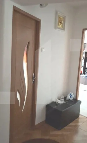 De vânzare – Apartament 2 camere, ultra-central, Botoșani - imagine 3