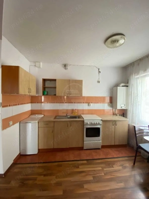 Apartament 2 camere decomandat,zona Florilor