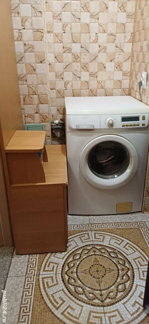 Garsoniera de inchiriat, zona Badea Cartan-Lorena - imagine 8 Garsoniera de inchiriat, zona Badea Cartan-Lorena - imagine 8