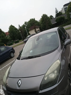 Vand Renault Scenic 3 1.5 dci 2009  - imagine 3 Vand Renault Scenic 3 1.5 dci 2009  - imagine 3