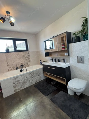 Casă premium în Dezmir pe strada privata asfaltata