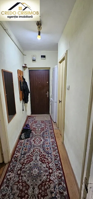 De vanzare ap 3 cam cf 1 zona Centrala .necesita renovare