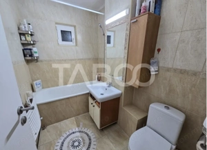 Apartament decomandat 3 camere 2 bai balcon pivnita Strand Sibiu - imagine 6