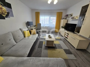 Apartament decomandat 3 camere 2 bai balcon pivnita Strand Sibiu - imagine 9