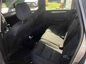 Mercedes-Benz B 180 BlueEFFICIENCY - imagine 9 Mercedes-Benz B 180 BlueEFFICIENCY - imagine 9