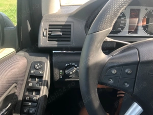 Mercedes-Benz B 180 BlueEFFICIENCY - imagine 11 Mercedes-Benz B 180 BlueEFFICIENCY - imagine 11