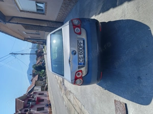 Vând Volkswagen jetta