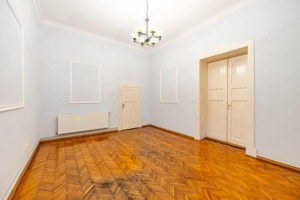 Spatiu pentru birouri,pozitionat pe Bld. Revolutiei,etajul 1 - imagine 7