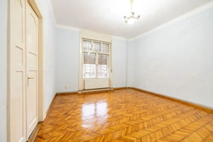 Spatiu pentru birouri,pozitionat pe Bld. Revolutiei,etajul 1 - imagine 4