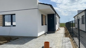 Comision 0%. Duplex pe parter.  Panouri solare.  328 mp teren.  La cheie. - imagine 7 Comision 0%. Duplex pe parter.  Panouri solare.  328 mp teren.  La cheie. - imagine 7