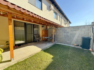 Giroc, Casa insiruita, zona Planetelor
