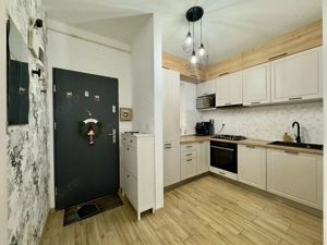 Giroc-Planetelor  Casa insiruita, regim P+E - imagine 8