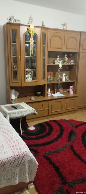 închiriez o camera la o femeie pe termen lung  - imagine 3 închiriez o camera la o femeie pe termen lung  - imagine 3