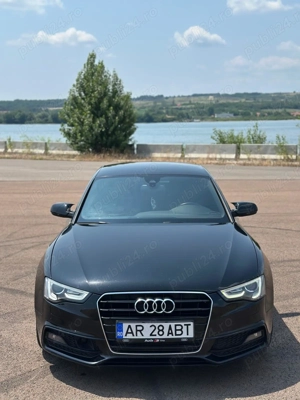 Vând Audi a5