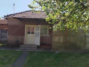 Casa si teren de vanzare - imagine 2