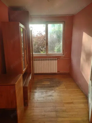Vand apartament 2 camere, et.1. Oradea,zona Velența