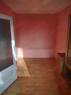 Vand apartament 2 camere, et.1. Oradea,zona Velența - imagine 4