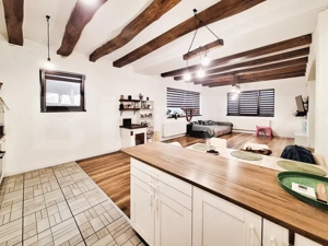 Casa la cheie, 220 mp utili, 550 mp teren - imagine 3