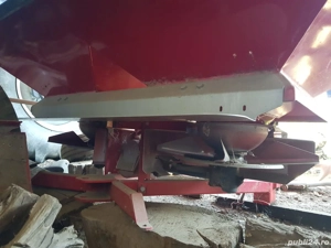 Mașina de împrăștiere îngrășăminte  - imagine 4