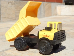 Jucarie basculanta cariera Tonka din tabla si plastic fab Mexic veche