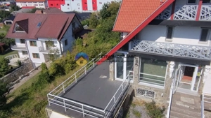 Casă modernă + Tesla Model S – ofertă unică în Piatra-Neamț, zona Sărata - imagine 6