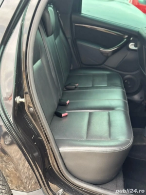 Dacia Duster,An 2010,1.5DCI 90CP,Euro 5,4x2,RATE - imagine 8 Dacia Duster,An 2010,1.5DCI 90CP,Euro 5,4x2,RATE - imagine 8