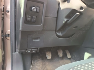 Persoana fizica vand Nissan Qashqai Septembrie 2009, benzina, 133.800km, stare perfecta - imagine 8