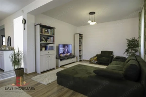 Casa cu 3 dormitoare, LA CHEIE, gazon, 685mp, asfalt, Sancraiu de Mures