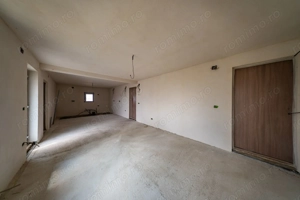 Casă de vânzare cu 3 camere in Alunis - imagine 19