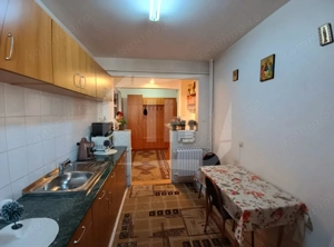 Apartament 2 camere, decomandat, zona Golden Tulip - imagine 5