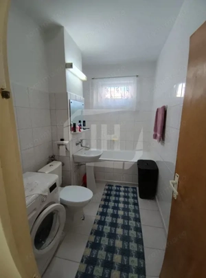 Apartament 2 camere, decomandat, zona Golden Tulip - imagine 9