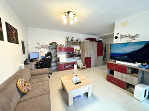 Decomandat. Mobilat si utilat. 2 Bai. 2 Locuri de Parcare. Lift.