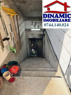 Casa+6338 mp teren, sat Izvoare, 149 900 EURO - imagine 18