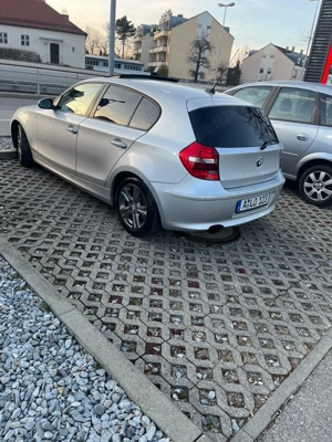 Vând BMW seria 1 (118i)