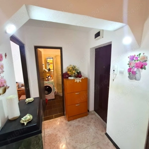 De vânzare apartament 3 camere   Zona Sud, Focșani - imagine 2