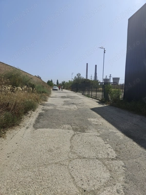 Teren intravilan  cu cadastru și cert.de urbanism - DN6 , la 6 km de Craiova  - imagine 5