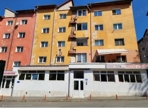 Vand apartament cu 4 camere pe strada Aleea Poporului etaj 2 - imagine 9
