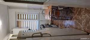 Închiriez apartament 