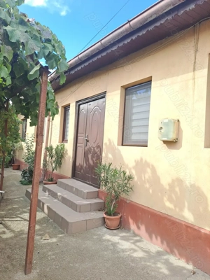 Casă de vânzare -Băilești  - imagine 2