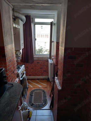 Garsoniera Brosteni - imagine 5