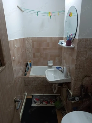 Garsoniera Brosteni - imagine 2