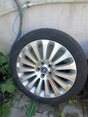 Jante Originale de Ford Titanium pe 17 5x108 Anvelope Dot 0325 - imagine 5