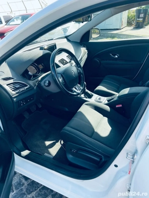 vand Megan 3, an 2013, benzina - imagine 8