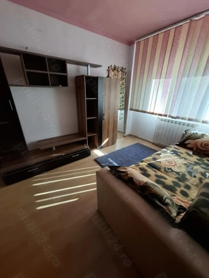 Închiriez Apartament 4 camere ,bucătărie, baie, etaj intermediar  - imagine 6