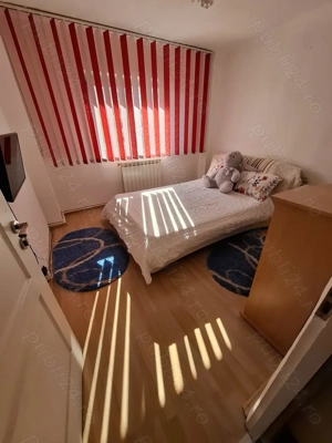 Închiriez Apartament 4 camere ,bucătărie, baie, etaj intermediar  - imagine 4