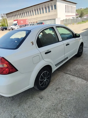 Chevrolet Aveo An 2011 - imagine 4 Chevrolet Aveo An 2011 - imagine 4